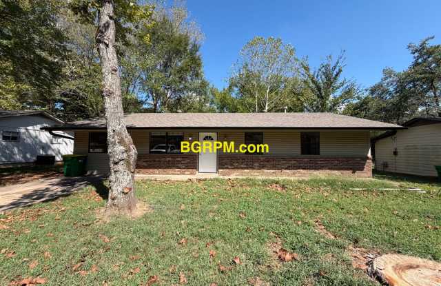 4 BD 1 BA photos photos 4 BD 1 BA photos photos