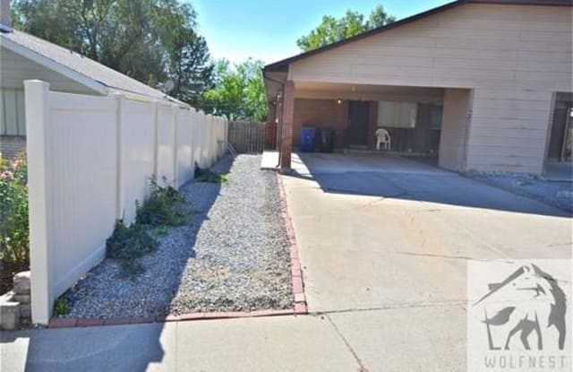 4608-4610 S Clearview St - 4608 S Clearview St, Holladay, UT 84117