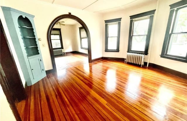 62 East Pearl Street - 62 East Pearl Street, Torrington, CT 06790