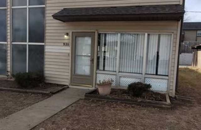 920 N 71st St photos photos