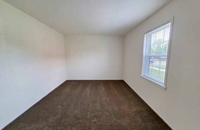 Carriage House West Gallery 3