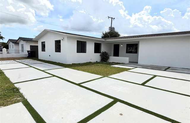 9410 SW 55th Street photos photos