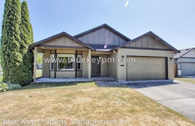 10915 NE 113th Street - 10915 Northeast 113th Street, Five Corners, WA 98662