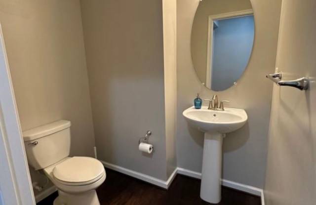 7154 BEAUMONT Place Gallery 4