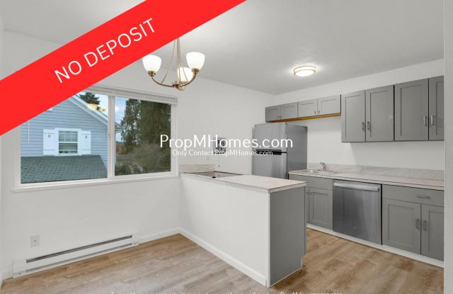 Updated 2BR in the Heart of Oregon City - First Month Free! photos photos