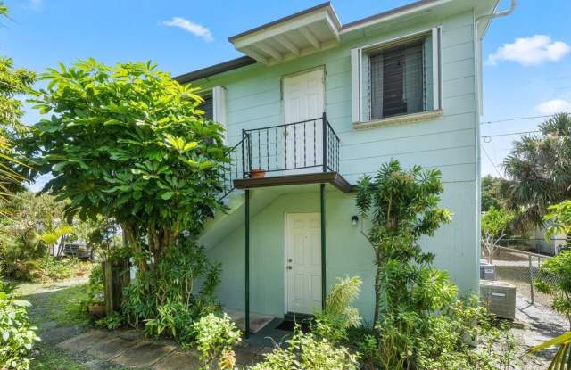 712 Hansen Street photos photos