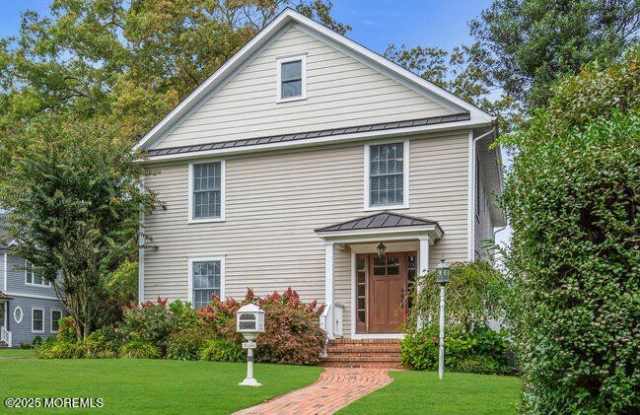 8 Glenwood Place Gallery 2