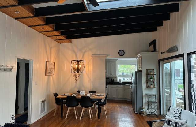 581 Bayberry Walk Gallery 4