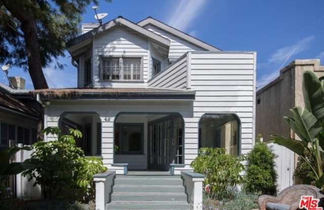 43 PARK Avenue - 43 E Park Ave, Los Angeles, CA 90291