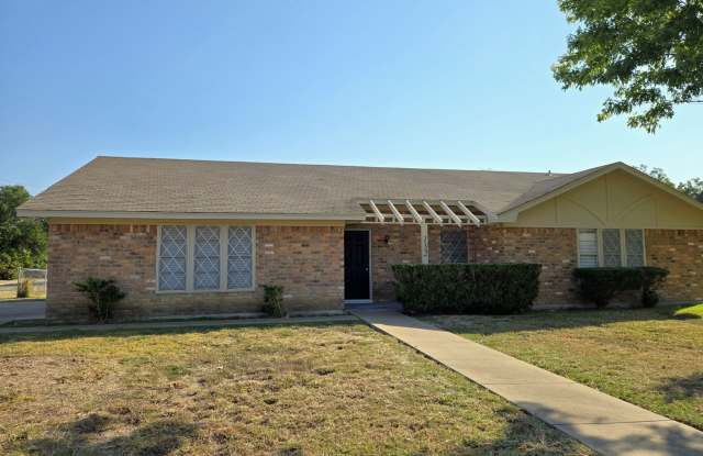 3/2 Hewitt Home photos photos