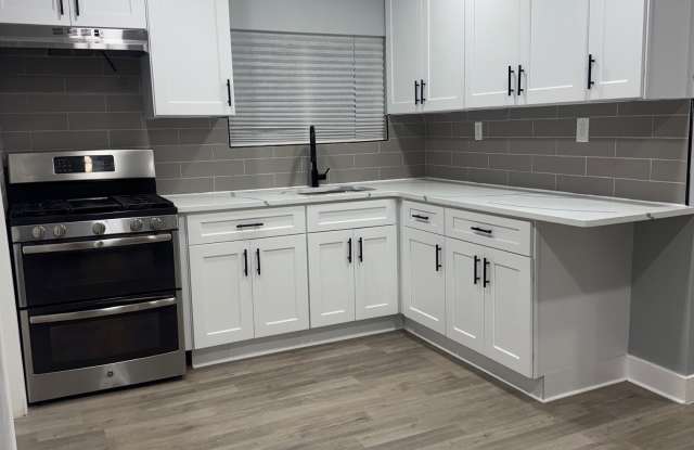 198 West Fulton Street photos photos