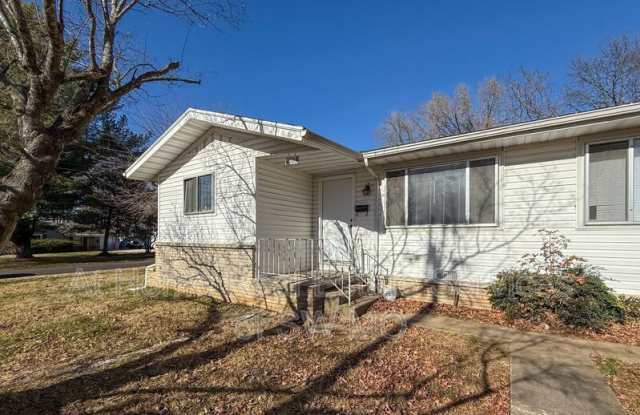 2603 E. Linwood - 2603 East Linwood Street, Springfield, MO 65804