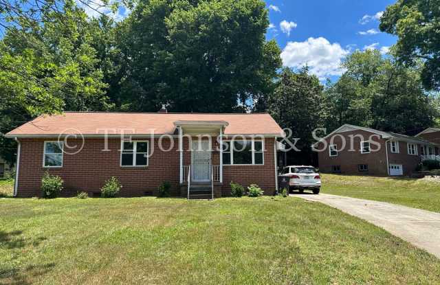 Charming 2-Bedroom Corner Lot Home with Newly Remodeled Bath – Convenience and Comfort! photos photos