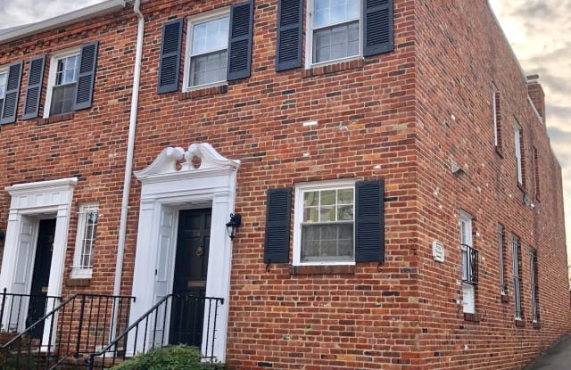 3422 DENT PLACE NW - 3422 Dent Place Northwest, Washington, DC 20007