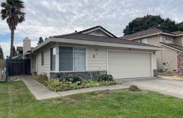 Super cute with a Great Layout - Must See Inside to Appreciate - Close to TAFB & Sought After School District Gallery 1
