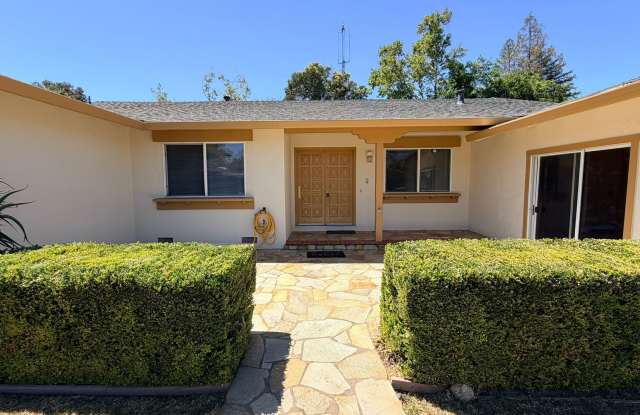 Concord Beautiful 4 bedroom 2.5 bath home 1928 sq ft walk to Clayton Valley High School! Gallery 3