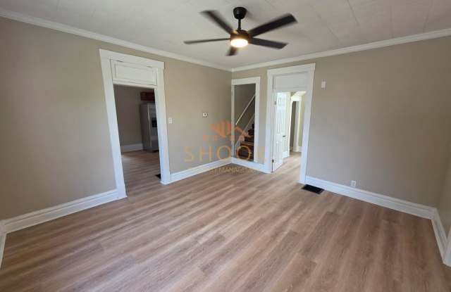 Centrally Located and Remodeled 4BR Home Gallery 4