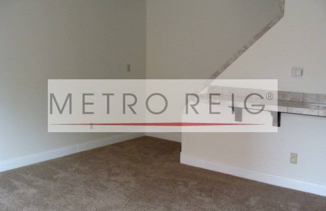 8035 Wolff St #G Gallery 3