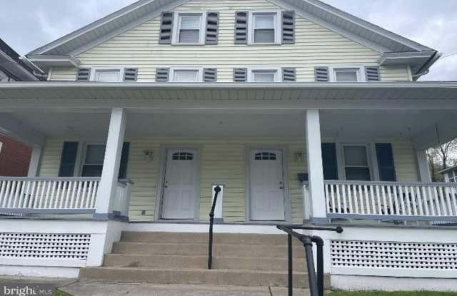 123 S Thomas St - 123 South Thomas Street, Bellefonte, PA 16823