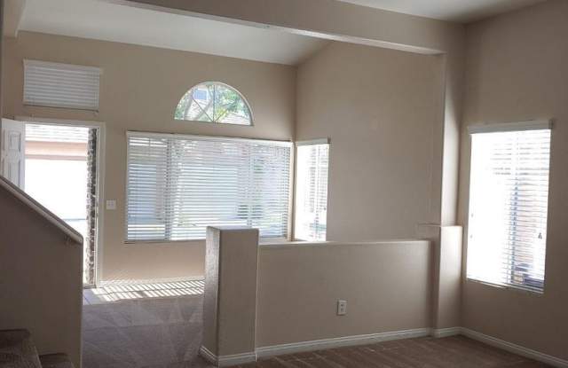 8681 Lago Vista Pl Gallery 4