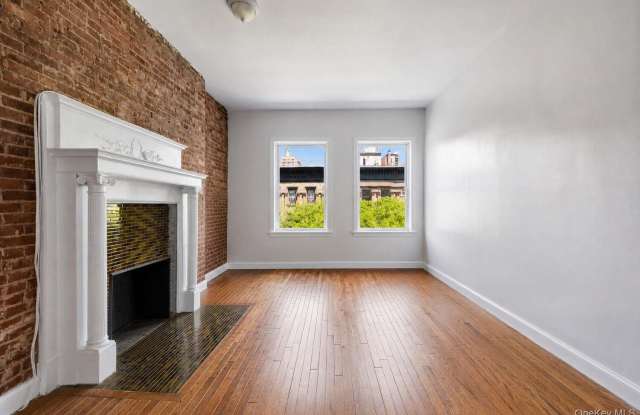 46 W 87TH Street Gallery 2
