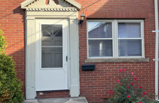 2110 Market Ave N #4 photos photos