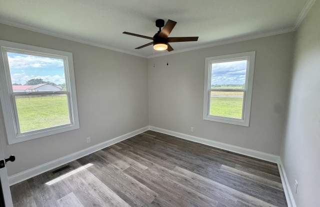 16959 Glaze Road Gallery 4
