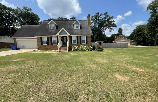 1081 Jimmy Daniel Road Gallery 2