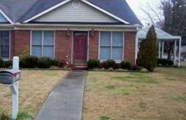 301 NW College Street Nw photos photos
