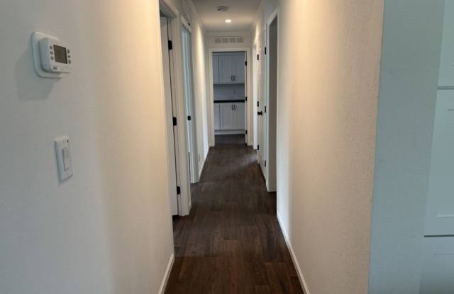 352 Cimarron Gallery 3