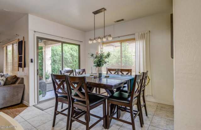 15821 N DANTE Drive Gallery 4