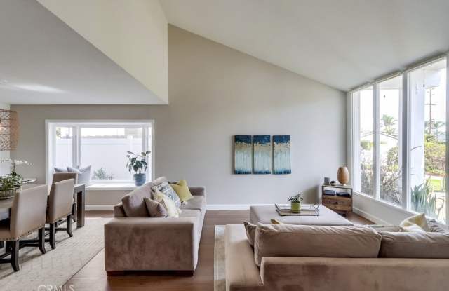 18141 Lakepoint Lane Gallery 2