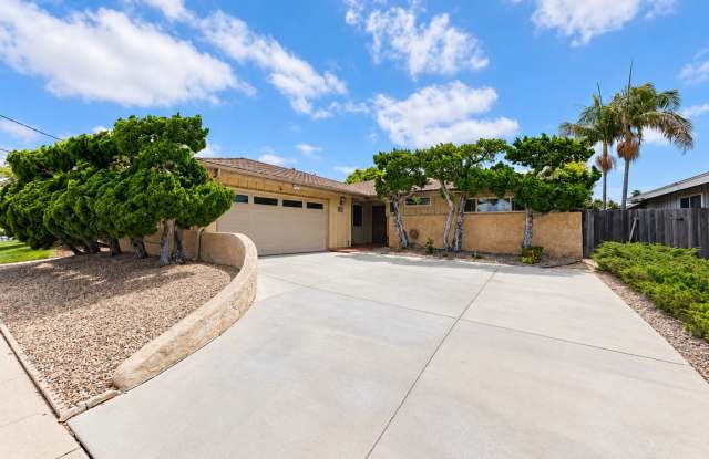 Beautifully Remodeled La Jolla/UTC Home with Vaulted Ceilings & Entertainer’s Backyard photos photos