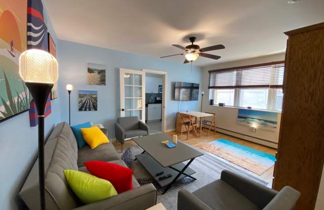 255 W Broadway photos photos