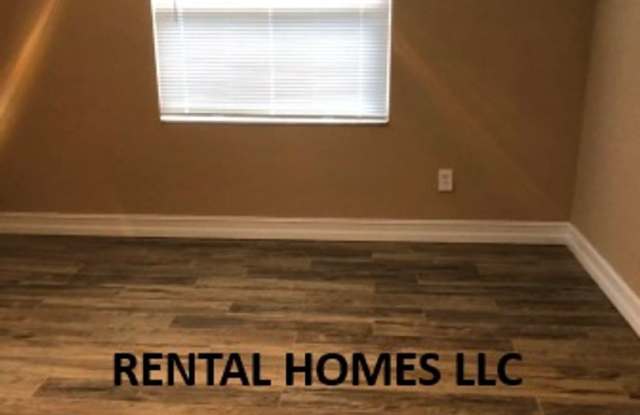 One Story Patio Home, Minutes Away From UCF, Technology Park, & the E/W Expressway Gallery 3