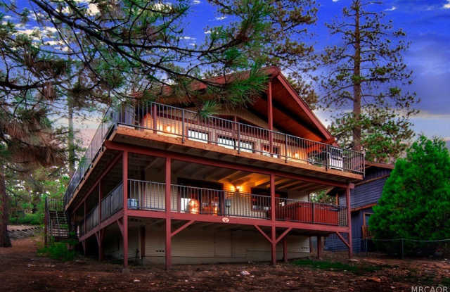 581 Chipmunk Lane photos photos