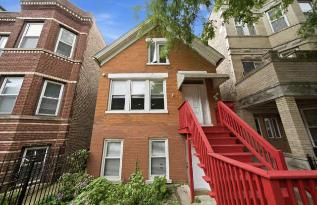2137 W Rice Street photos photos