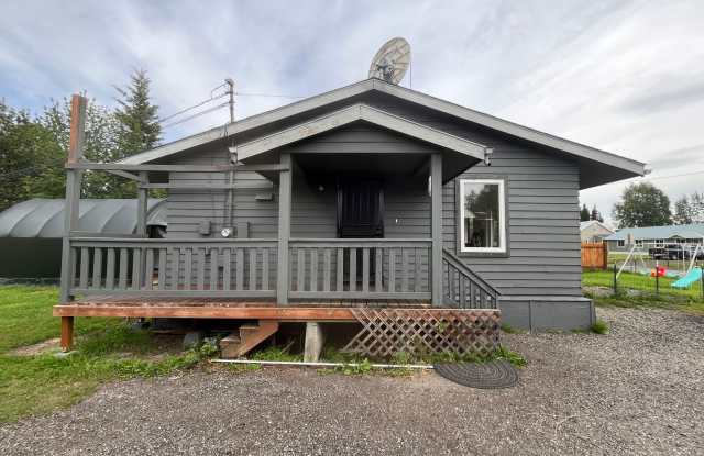 Renovated 4 bedroom home for rent - 530 Craig Avenue, Fairbanks, AK 99701