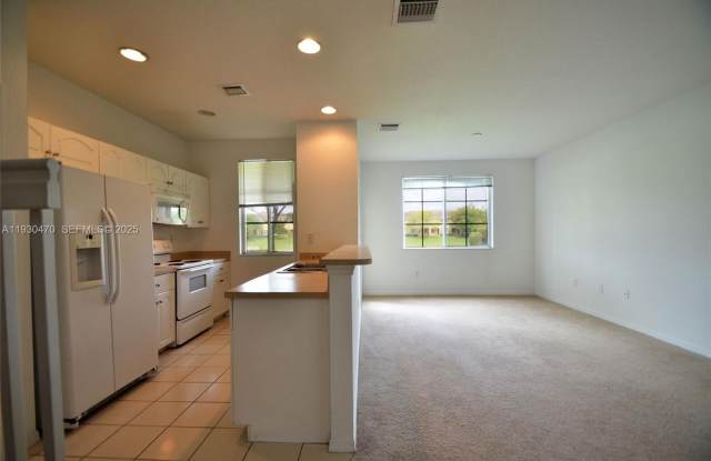 6037 SW 19th Pl photos photos