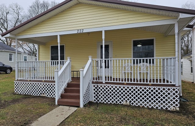222 East Stephens Street - 222 East Stephens Street, Midway, KY 40347