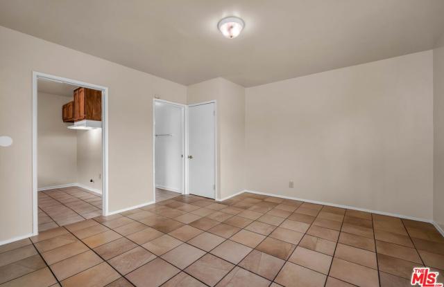 171 47th Pl Gallery 3