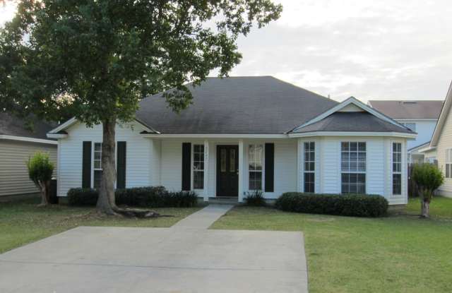 Beautiful Home in Valdosta, Ga! - 3237 Wingfield Way, Valdosta, GA 31602