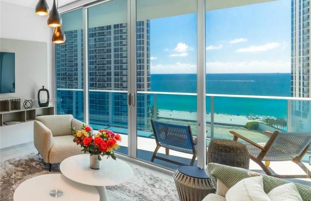 17550 Collins Ave photos photos