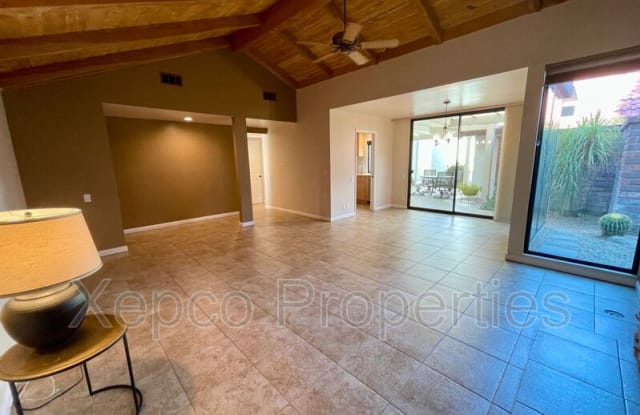 2353 Miramonte Cir E photos photos