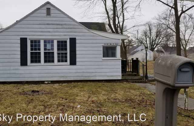 2204 S. Waldemere - 2204 South Waldemere Avenue, Muncie, IN 47302