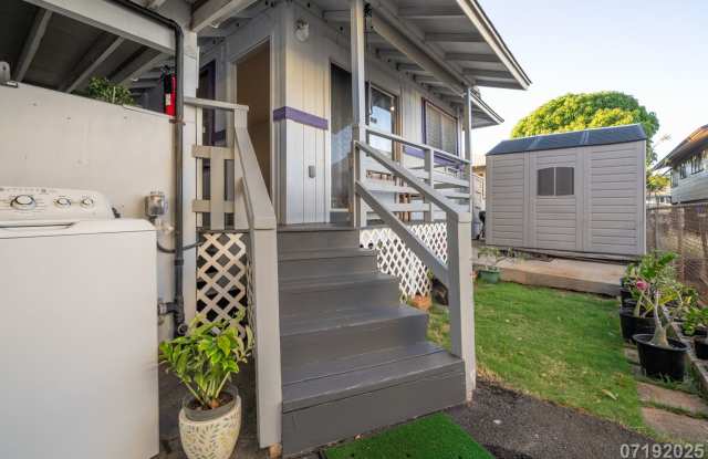 Renovated 1br Upgraded Cottage, Utils Incl, Move-In Ready! Schedule an Appt Today! - 3343 Ho'olulu Street, Honolulu, HI 96815