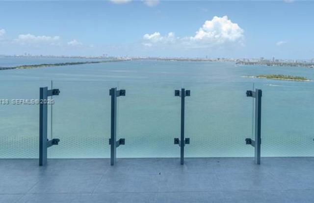 700 NE 26th Ter unit 2602 (A11953138) photos photos