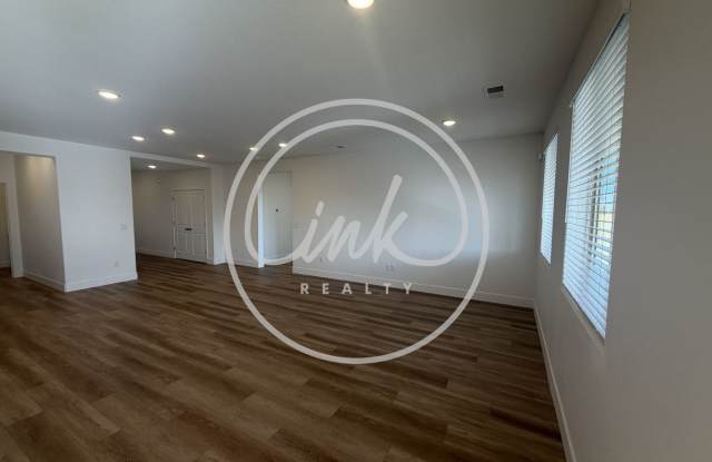 Brand New 3-Bed, 3.5 Bathroom Available Now! Gallery 4