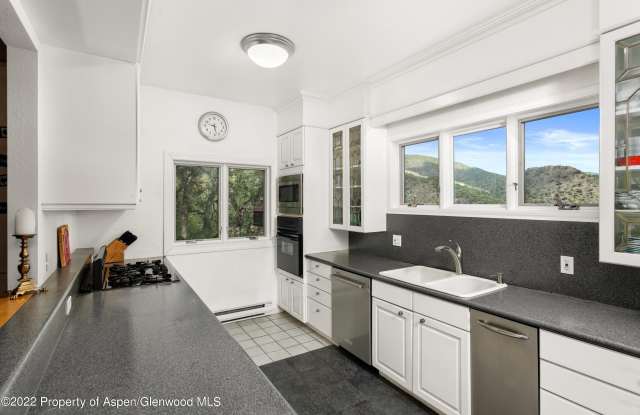 540 Upper Ranch Road Gallery 4