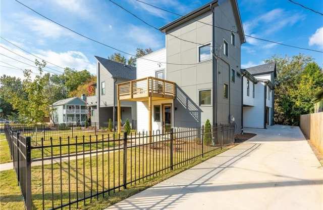 76 Mayson Avenue NE photos photos